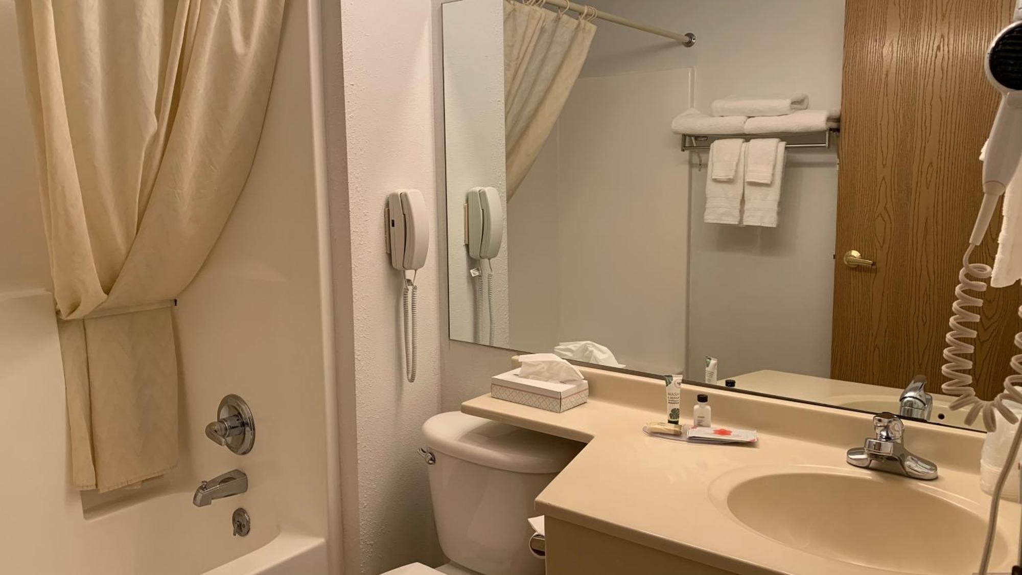 Fairbridge Inn And Suites - Miles City Zimmer foto