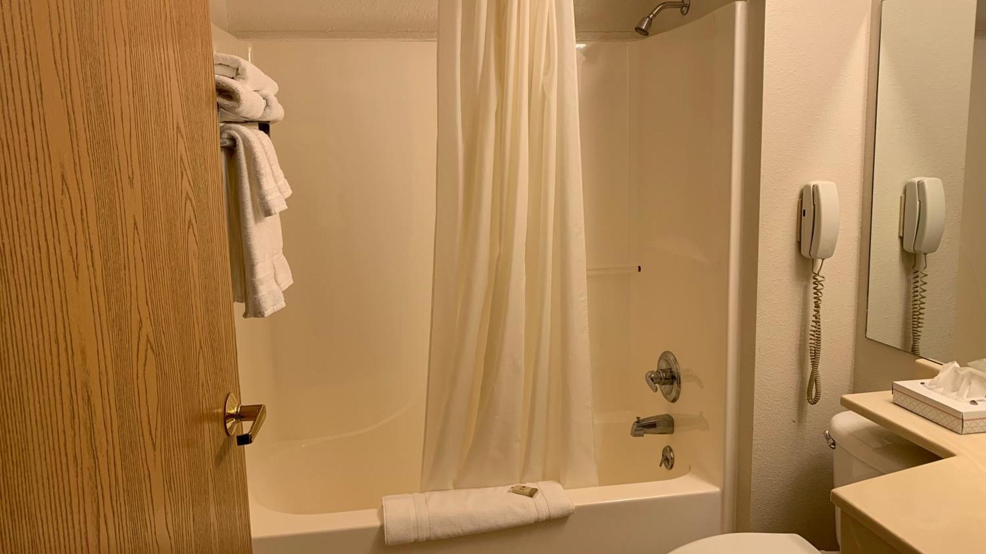 Fairbridge Inn And Suites - Miles City Zimmer foto